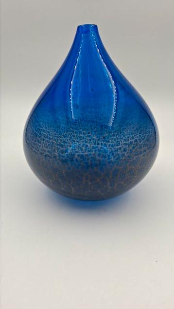 Bernard Heesen schimmelvaas beschikbaar voor biedingen