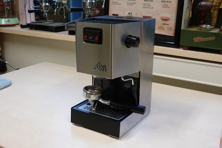 Gaggia Classic (2010), Witgoed en Apparatuur, Koffiezetapparaten, Refurbished, Gemalen koffie, Espresso apparaat, 2 tot 4 kopjes