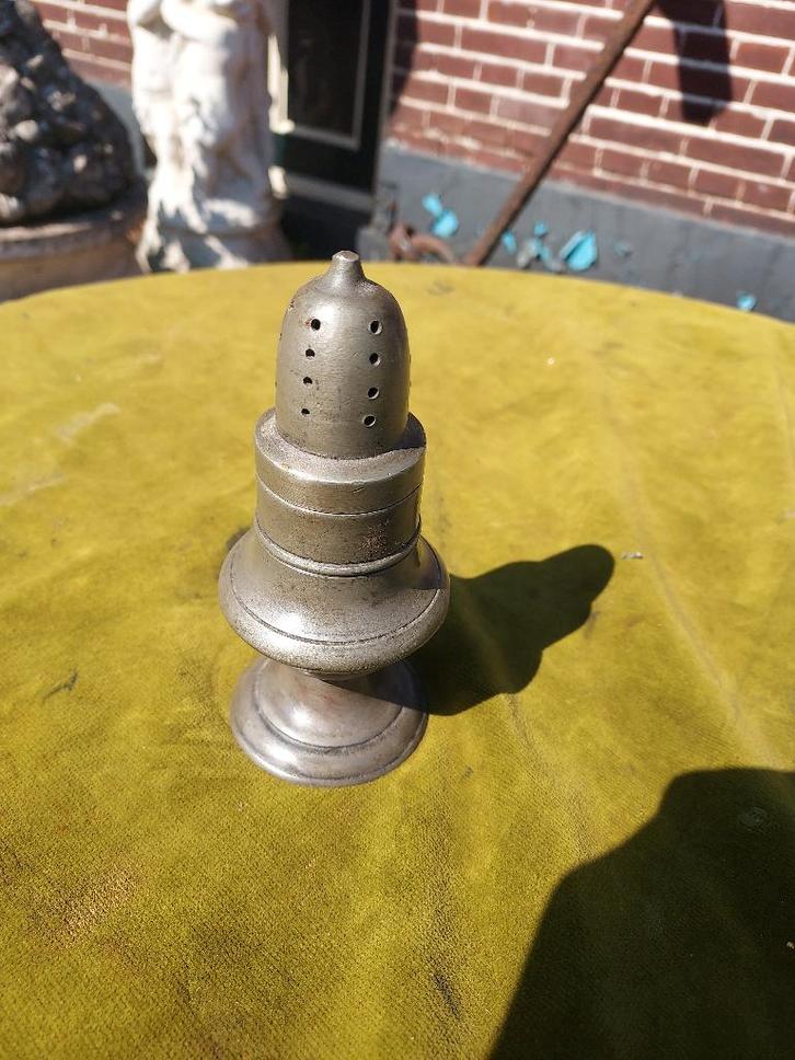 Antieke tinnen peper-zandstrooier, engeltjes tin., Antiek en Kunst, Antiek | Tin, Verzenden