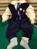 Pop met kleding en porseleinen hoofd, handen, en voeten, Ophalen of Verzenden, 'T Olde Gre-j, Info@toldegrej.nl, Endepoelstraat 20f Didam