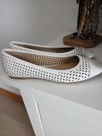 Michael Kors ballerina's 38, Kleding | Dames, Schoenen, Ophalen of Verzenden, Zo goed als nieuw, Beige