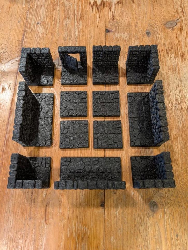 Modulaire Dungeon D&D, Hobby en Vrije tijd, Wargaming, Verzenden