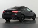 Mercedes-Benz A-klasse 250 e Business Solution AMG | Panoram, Parkeerassistent, 4 cilinders, Plug-in hybride, Bedrijf