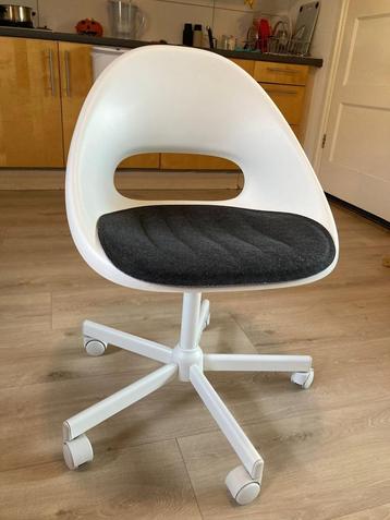 Ikea LOBERGET / MALSKÄR Draaistoel - Swivel chair beschikbaar voor biedingen