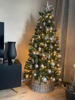 Kerstboom inclusief ballen+standaard, Ophalen of Verzenden, Zo goed als nieuw
