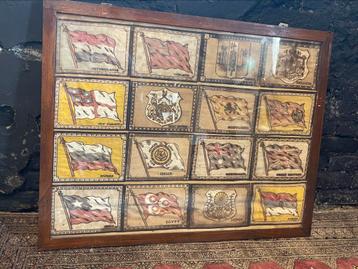 Vintage vlaggen ingelijst mancave kjnderkamer beschikbaar voor biedingen