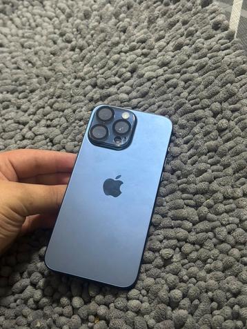 Iphone 15 pro max ALS NIEUW beschikbaar voor biedingen
