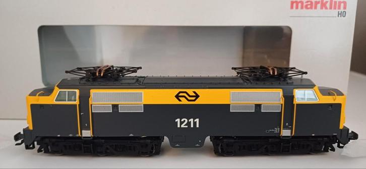 Märklin 37120 H0 Elektrische locomotief 1211 van de NS., Hobby en Vrije tijd, Modeltreinen | H0, Zo goed als nieuw, Locomotief