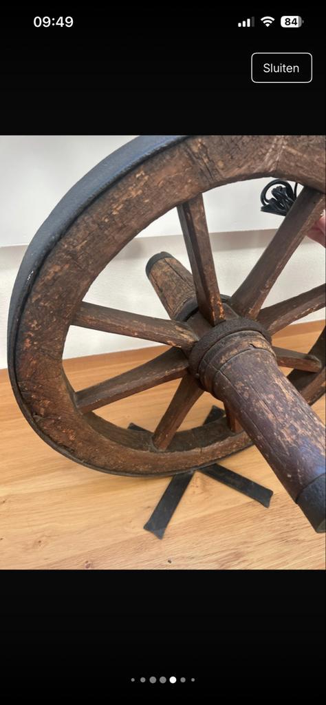 Wagenwiel Lamp - Uniek & Sfeervol, Antiek en Kunst, Antiek | Woonaccessoires, Ophalen of Verzenden