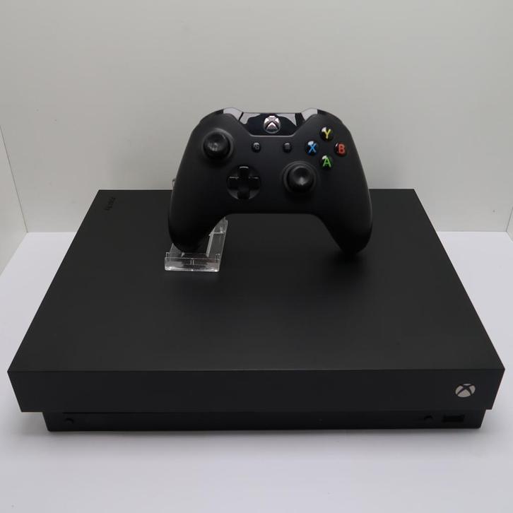 Xbox One X 1TB Zwart | In Nette Staat, Spelcomputers en Games, Games | Xbox One, Zo goed als nieuw