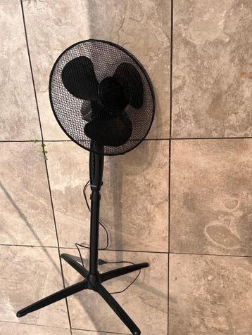 ventilator staand, hoogte verstelbaar instelbaar beschikbaar voor biedingen