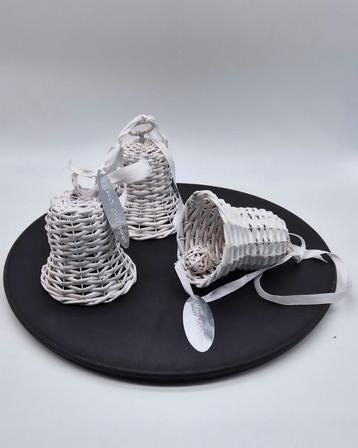 Kerstboomversiering beschikbaar voor biedingen