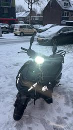 Piaggio zip zwart, Ophalen, Zip, Zo goed als nieuw, Benzine