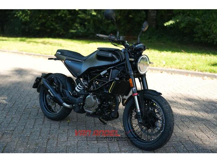 Husqvarna Svartpillen 125 | Zeer Fraai ! (bj 2023), Motoren, Motoren | Husqvarna, Bedrijf, Naked bike