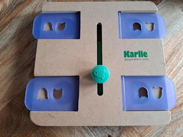 Honden katten activeti spel beschikbaar voor biedingen