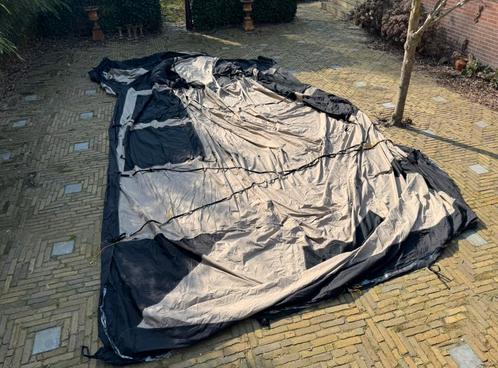 Opknapper | Redwood birch 440 CFT 6 persoons tunneltent, Caravans en Kamperen, Kampeeraccessoires, Gebruikt, Ophalen