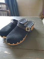 Klompjes muiltjes van Nelson met studs 40, Zwart, Zo goed als nieuw, Nelson, Sandalen of Muiltjes