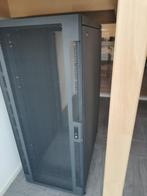 Serverkast / Patchkast / 19 inch rack 22U, Ophalen, Gebruikt, Geperforeerd, Plaatstaal