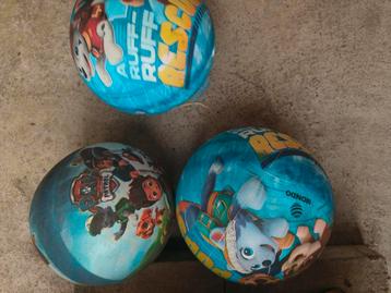 Paw patrol ballen beschikbaar voor biedingen