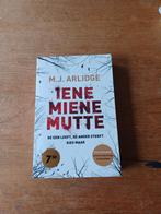 Iene Miene Mutte - M.J. Arlidge - Nieuw!, Boeken, Thrillers, Ophalen, Nieuw, M.J. Arlidge, Nederland