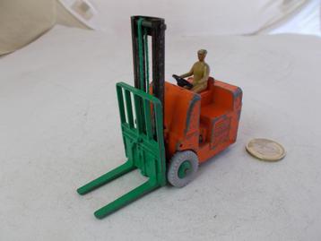 1956 Dinky Toys 401 COVENTRY CLIMAX FORKLIT TRUCK Werkt! (K) beschikbaar voor biedingen