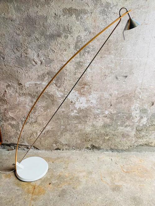 Ikea vloerlamp Prolog design Tord Bjorklund , jaren 90, Huis en Inrichting, Lampen | Vloerlampen, Gebruikt, 100 tot 150 cm, Hout