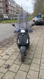 Vespa sprint Notte 2019, Fietsen en Brommers, Scooters | Vespa, Ophalen of Verzenden, Zo goed als nieuw, Benzine