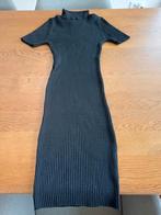 Strakke zwarte jurk Yu & Me maat XS, Kleding | Dames, Zwart, Ophalen of Verzenden, Zo goed als nieuw, Maat 34 (XS) of kleiner