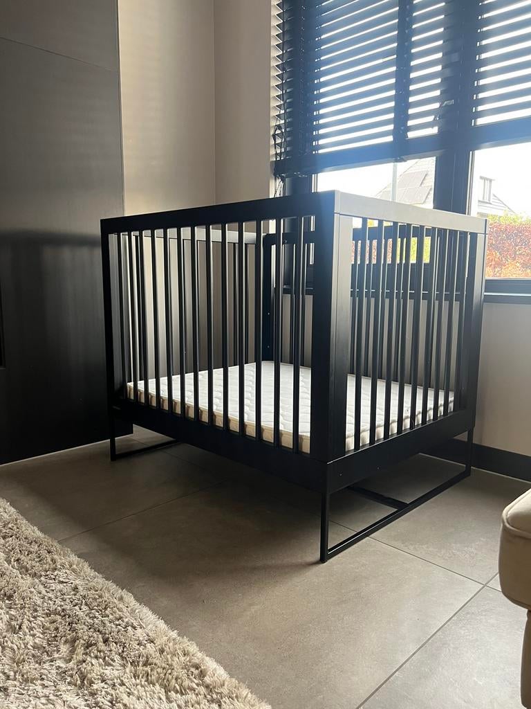 Kidsmill Modulair zwart, Kinderen en Baby's, Boxen, Ophalen, Gebruikt, Rechthoekig, In hoogte verstelbaar