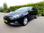 Opel Astra 1.4 Turbo 150pk Luxe Uitvoering Leer Aut 2018, Blauw, Leder, 1240 kg, 19 km/l