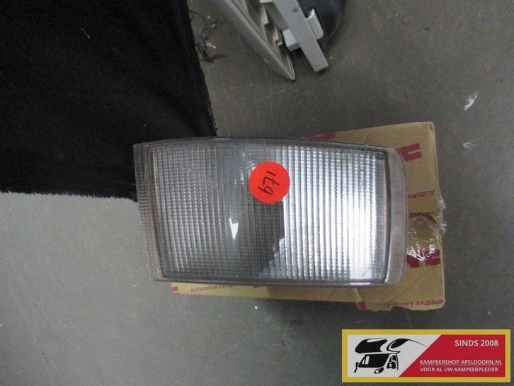knipperlicht peugeot  nr.671, Caravans en Kamperen, Caravan accessoires, Gebruikt, Ophalen of Verzenden