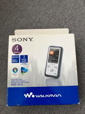 Nieuw in doos: SONY Walkman NWZ-S516 mp3 speler player 4GB beschikbaar voor biedingen