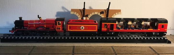 Lego Harry Potter Zweinstein express, Kinderen en Baby's, Speelgoed | Duplo en Lego, Zo goed als nieuw, Ophalen