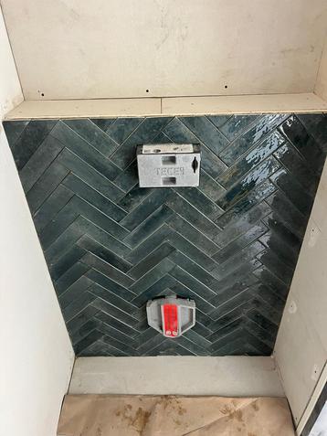 Ragno tegeltjes (achter wc/keuken) 2,5 doos beschikbaar voor biedingen