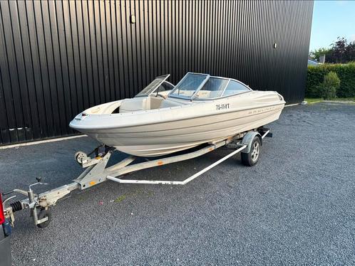 Bayliner 175 open punt, Watersport en Boten, Speedboten, Zo goed als nieuw, 3 tot 6 meter, Benzine, 120 tot 200 pk, Polyester