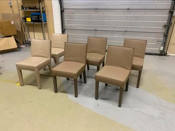 Piet Boon Saar stoelen beschikbaar voor biedingen