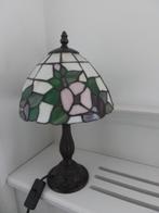 Tiffany schemerlamp staand, Huis en Inrichting, Lampen | Tafellampen, Minder dan 50 cm, Glas, Gebruikt, Ophalen of Verzenden