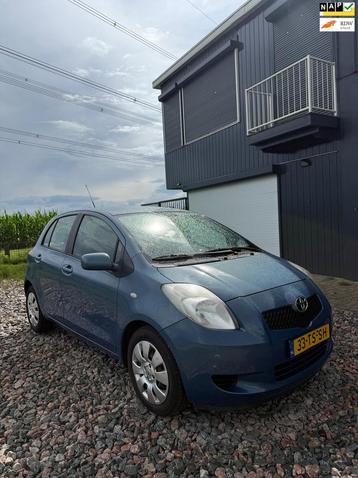 Toyota Yaris 1.3 VVTi Sol beschikbaar voor biedingen