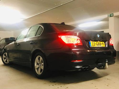 BMW 5-Serie 3.0 I 525 AUT 2008 Zwart, Auto's, BMW, Particulier, 5-Serie, ABS, Achteruitrijcamera, Benzine, B, Sedan, Automaat
