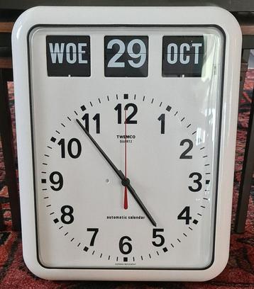 Twemco senioren Kalenderklok wandmodel Nieuw beschikbaar voor biedingen