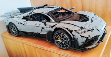 CaDA Mercedes AMG One 1:8 Technic set c61503W beschikbaar voor biedingen