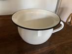 Antieke witte emaille po, ondersteek met wit randje; 24 cm, Antiek en Kunst, Ophalen of Verzenden