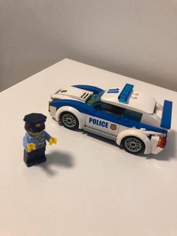 Lego Politie Auto - Compleet & Weinig Gebruikt! beschikbaar voor biedingen