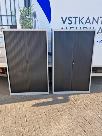 Roldeurkasten aluminium grijs / deuren zwart beschikbaar voor biedingen