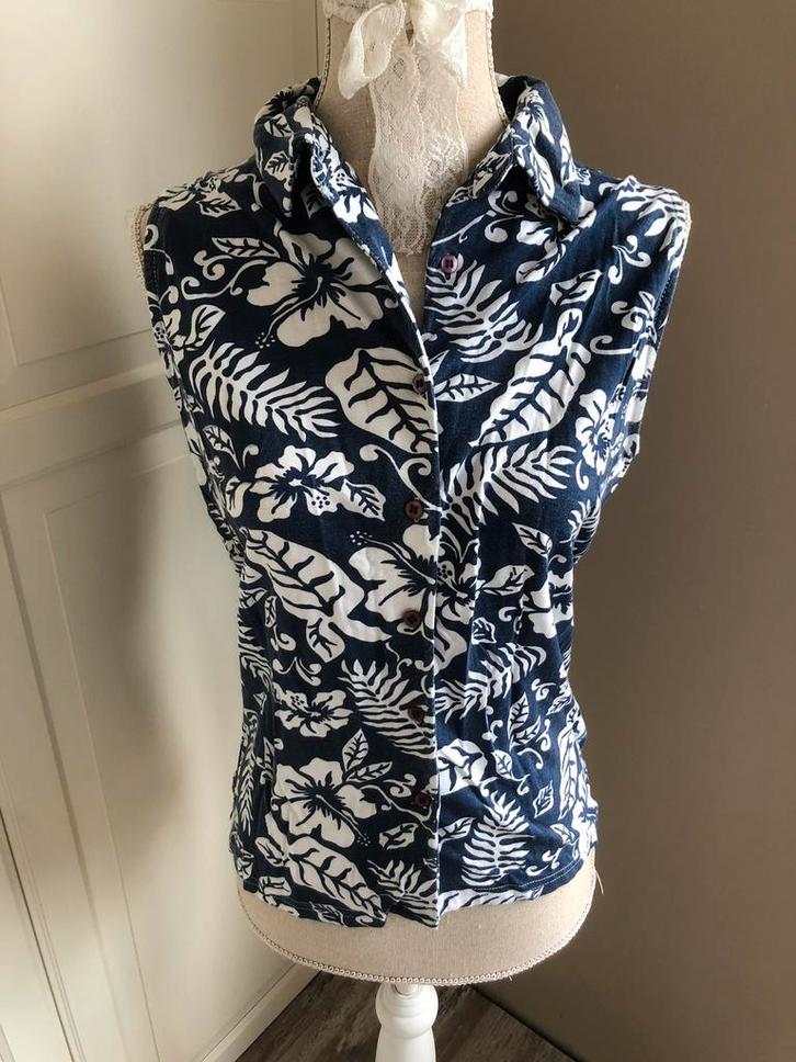 Blauw met witte top met bloemenprint van Mariposa.Maat L/XL., Kleding | Dames, Tops, Zo goed als nieuw, Maat 42/44 (L), Blauw