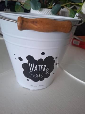 Riviera Maison Emmer - Water & Soap beschikbaar voor biedingen
