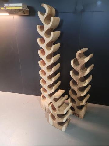 Suar wijnrek beschikbaar voor biedingen