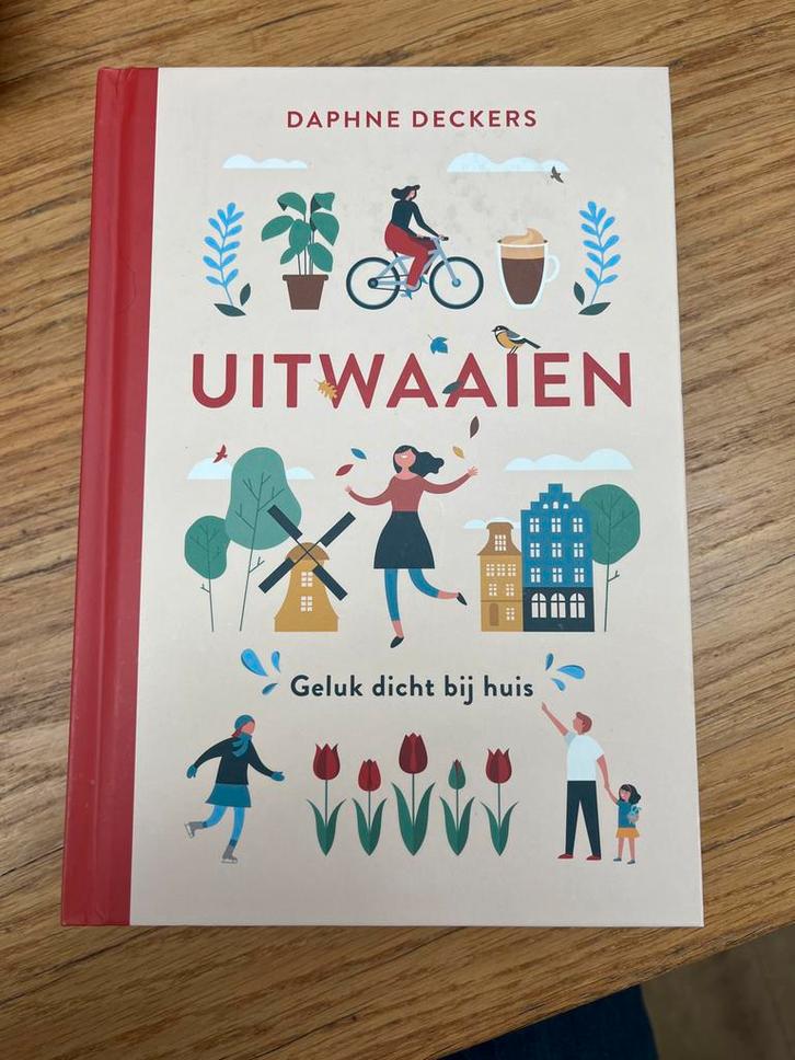 Uitwaaien - Daphne Deckers, Boeken, Romans, Zo goed als nieuw, Nederland, Ophalen of Verzenden