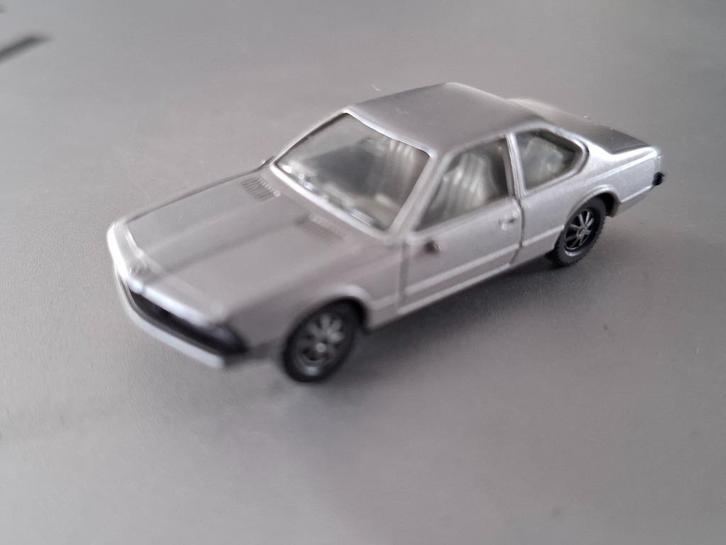 1:87 BMW 633 CSi grijs Herpa € 3,5, Hobby en Vrije tijd, Modelauto's | 1:87, Zo goed als nieuw, Auto, Herpa, Verzenden