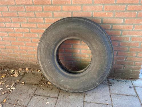 Michelin X 8.25r16, Auto-onderdelen, Vrachtwagen-onderdelen, Overige merken, Overige Auto-onderdelen, Gebruikt, Ophalen